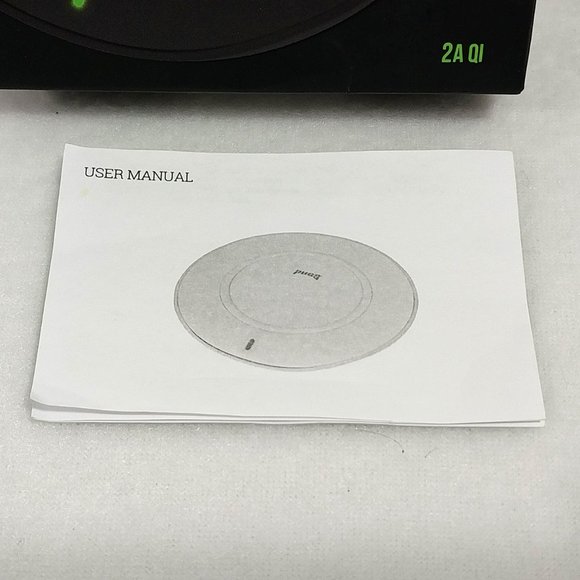 Pugs Wireless Charging Pad 2A Output Black & White New‎ With Box #1332 - Picture 9 of 10